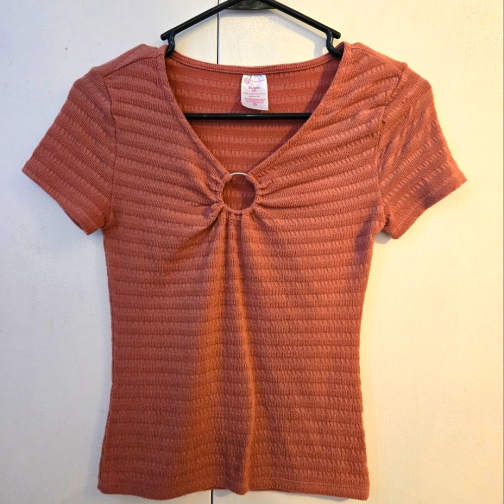 NB fitted Tee